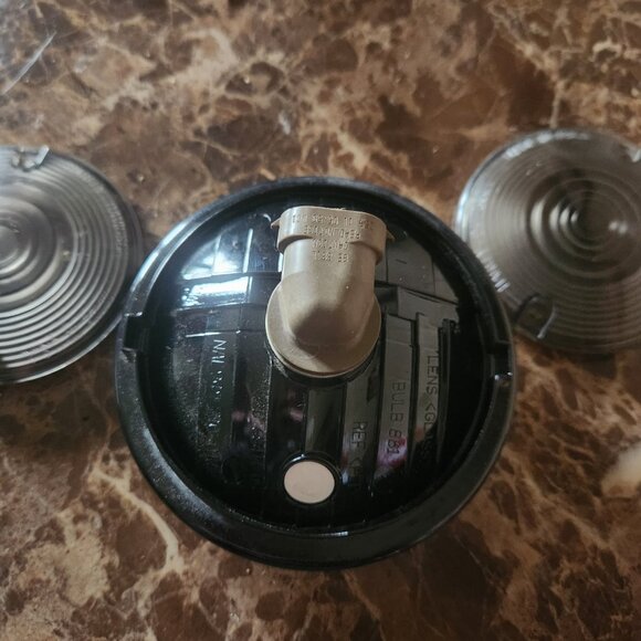 HARLEY DAVIDSON 7 Inch Deluxe Chrome Fatboy Lights NEW in box - Picture 11 of 14